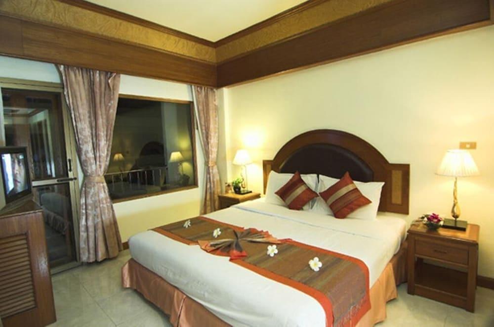 P.S. Hotel -SHA Plus Room Type - Standard Room, 1 Double Bed