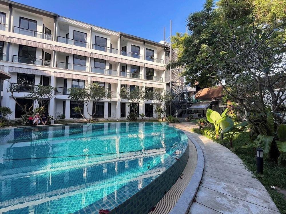 تي سنٓ ذ يزورت