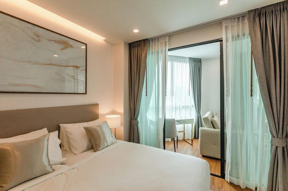 The Proud Rawai Resort Room Type - Deluxe Room, 1 Bedroom The Proud Rawai Resort Room Type - Deluxe Room, 1 Bedroom