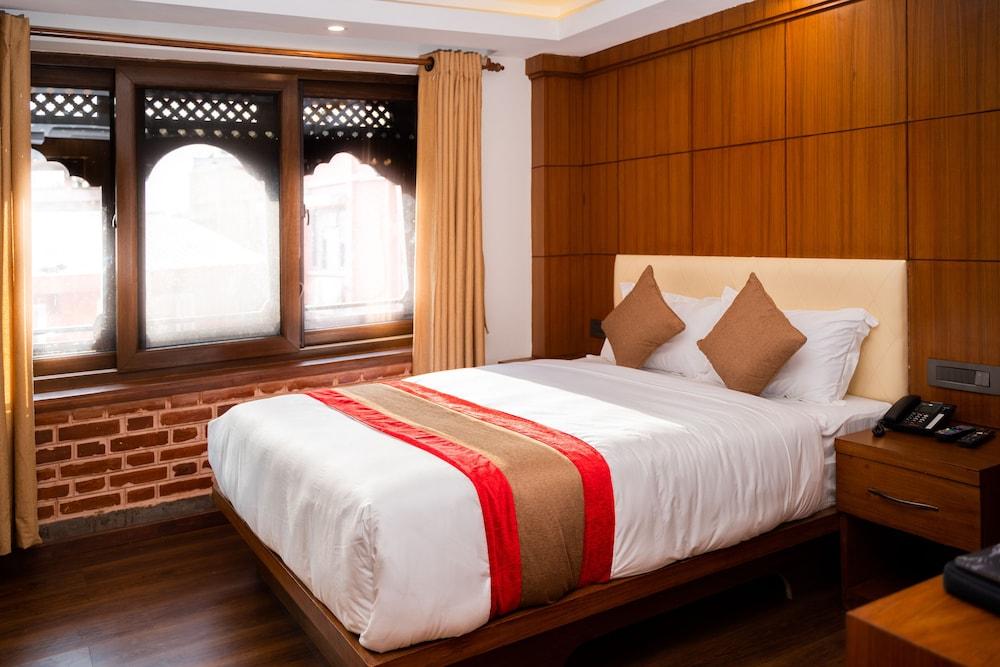 Hotel Kailash Kutee Room Type - Deluxe Room, 1 Queen Bed