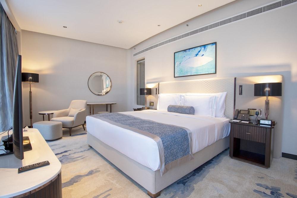 Century Marina Hotel Lusail - Tap to explore photos
