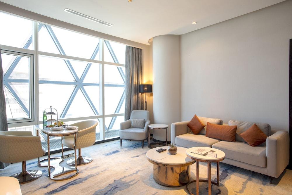 Century Marina Hotel Lusail Room Type - Executive Studio Suite