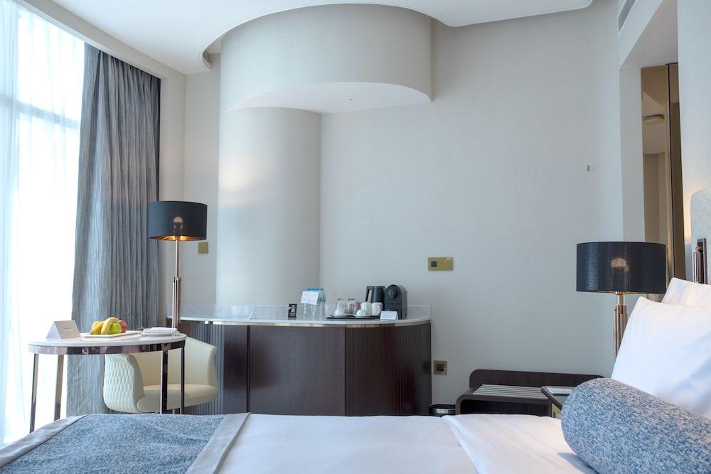 Century Marina Hotel Lusail Room Type - Deluxe Double or Twin Room