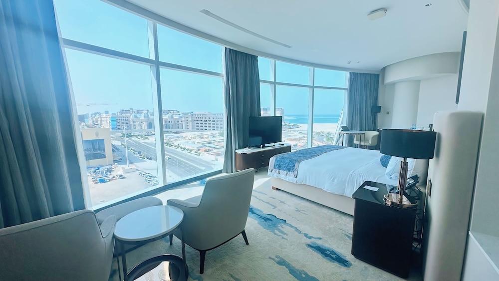 Century Marina Hotel Lusail Room Type - Superior Panorama Boulevard