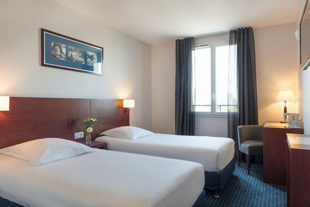 Plessis Parc Hotel Room Type - Classic Twin Room