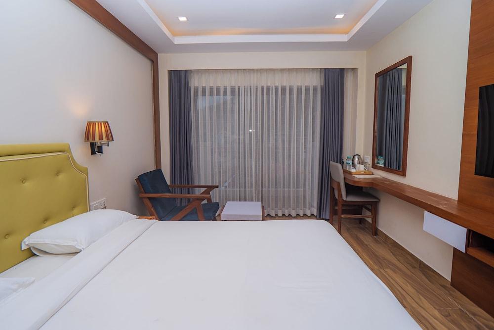 Hotel Fewa Trip Room Type - Deluxe Double Room Hotel Fewa Trip Room Type - Deluxe Double Room