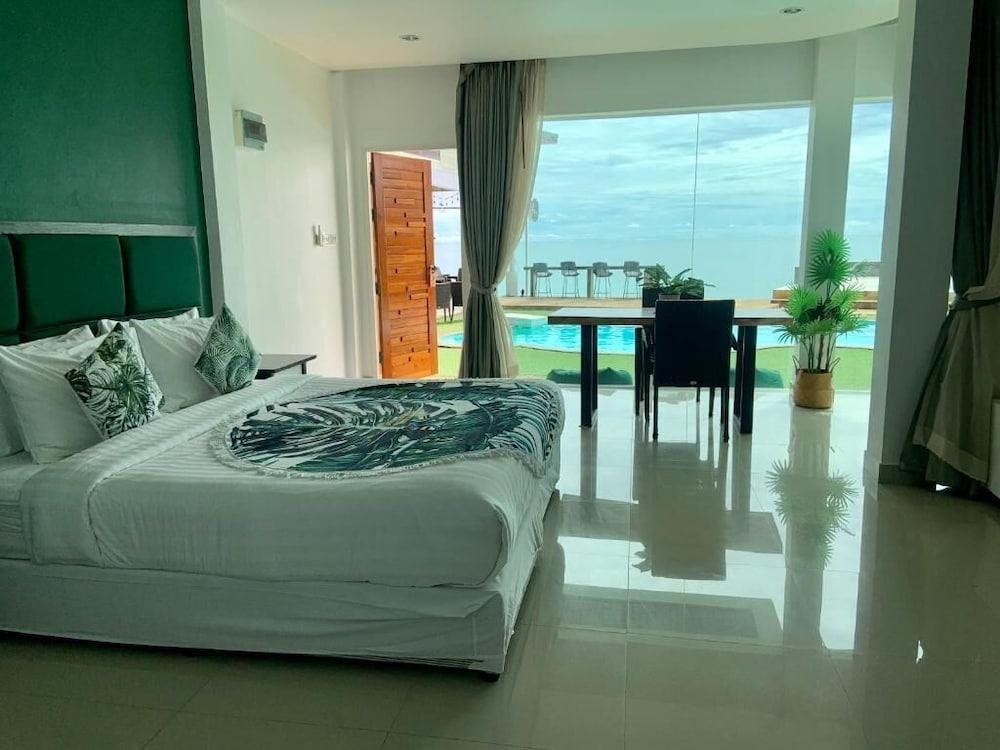 4U Resort Samui - Tap to explore photos