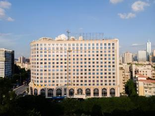 Vienna Classic Hotel Guangzhou Shaheding Metro Station