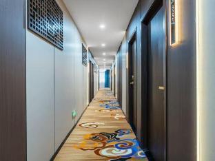 Yuecheng Hotel(Guangzhou Zhongshan Sixth Hospital) - Tap to explore photos