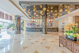 Yuelin International Hotel - Tap to explore photos