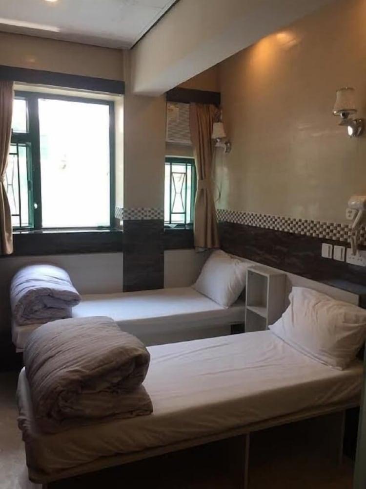 Hop Inn On Nathan Road Room Type - Standard Twin Room