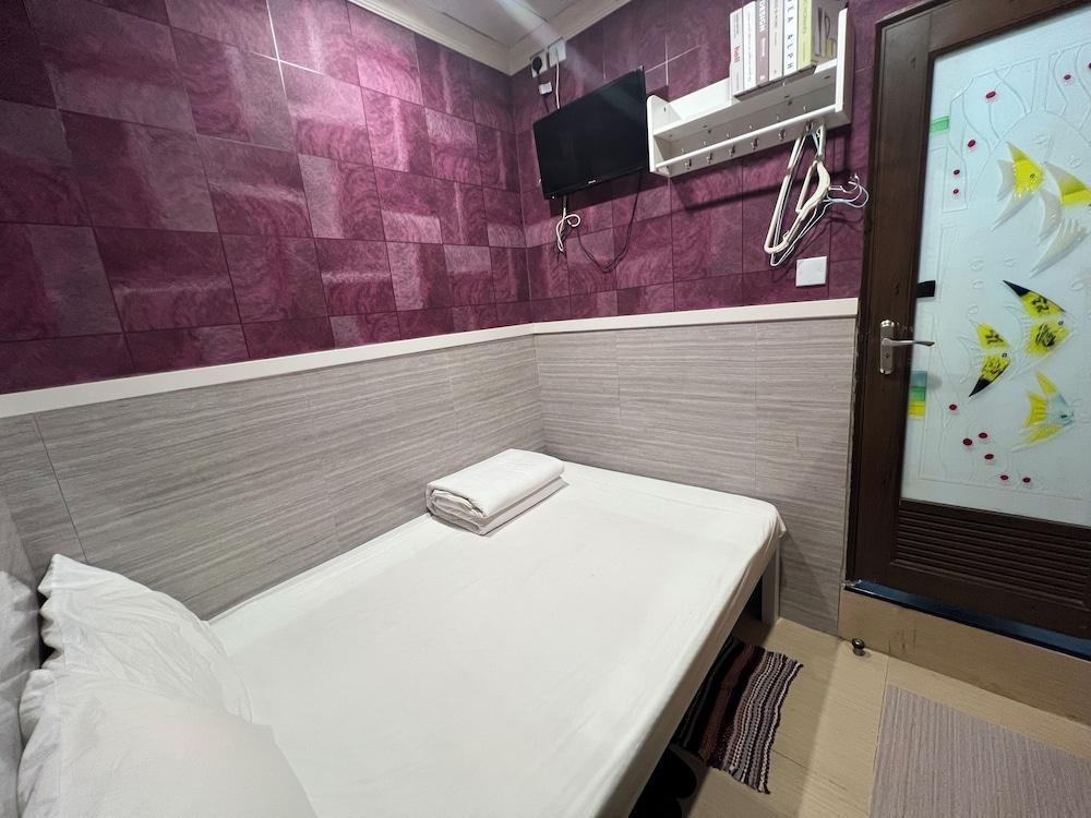 Hop Inn On Nathan Road Room Type - Standard Double Room
