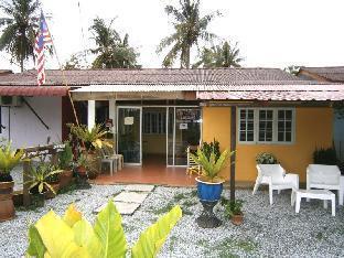 The Cottage Langkawi - Tap to explore photos