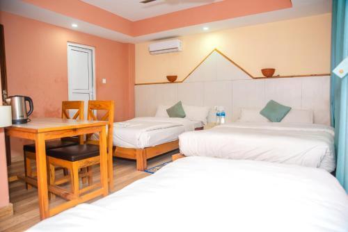 Hotel Olympus Pokhara - Tap to explore photos