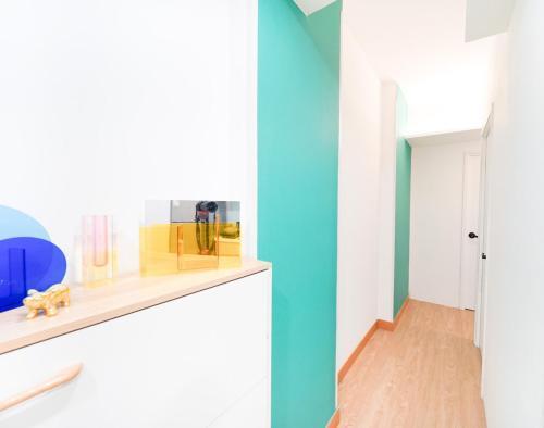 CoLiving - Lockhart Road 388 - Tap to explore photos