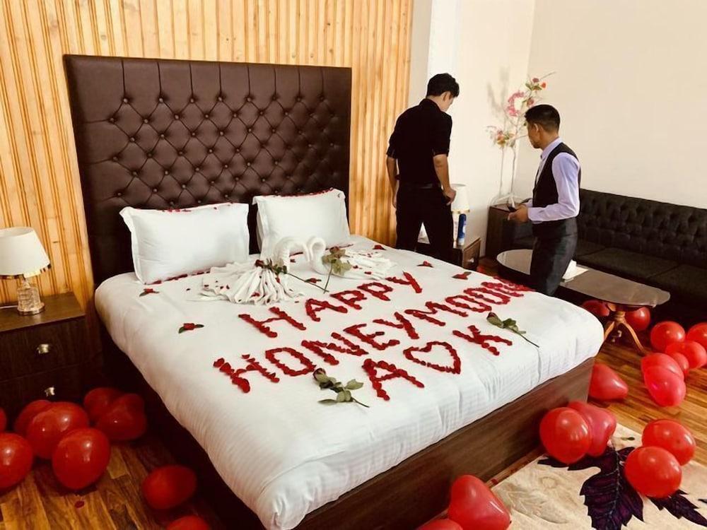 Dream Palace Room Type - Deluxe Room