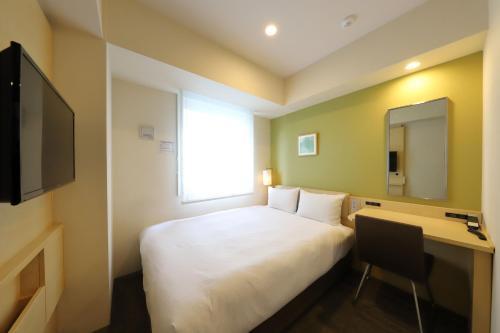 Smile Hotel Shinagawa Sengakuji Ekimae Room Type - Double Room