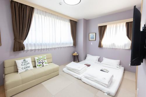 灯光旅館 Light hotel