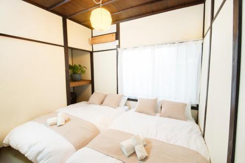 Close to Shinjuku! 3BR House for 10, Kids Welcome, High-Speed Wi-Fi