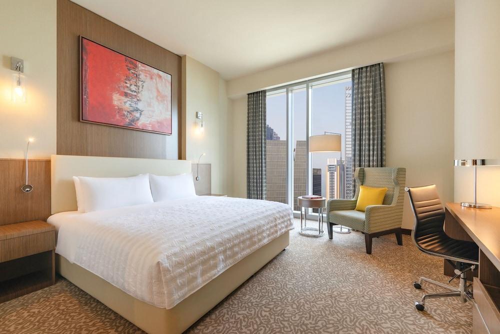 Le Méridien City Center, Doha Room Type - Deluxe Room, 1 King Bed