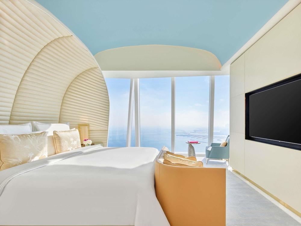 Fairmont Doha Room Type - Grand Suite, Sea View