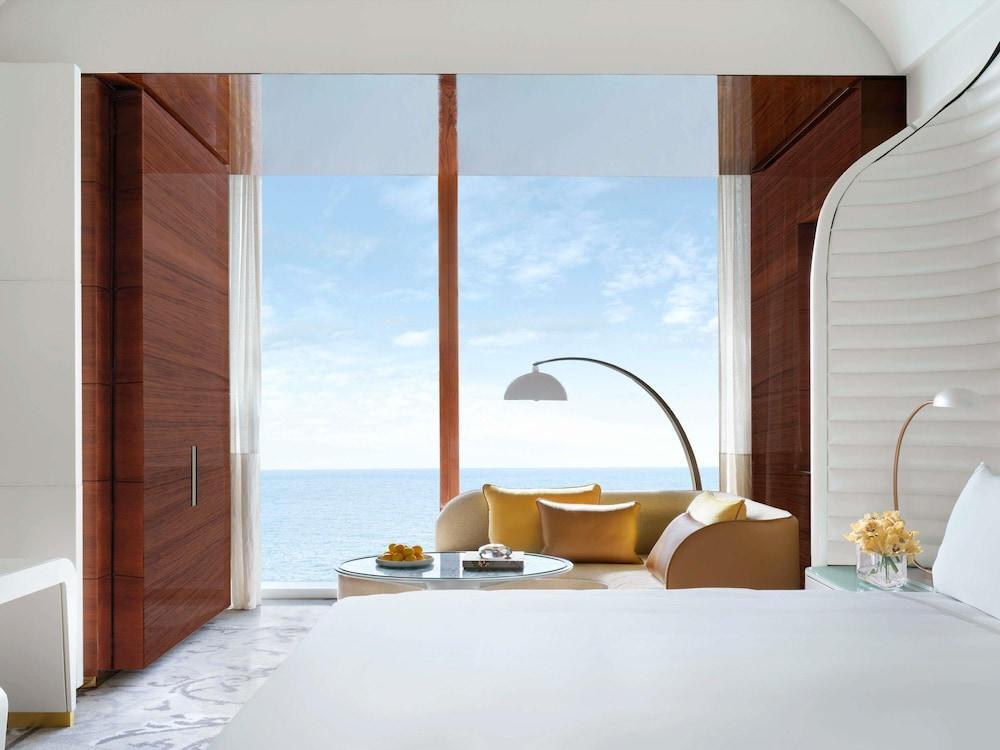 Fairmont Doha Room Type - Premier King Sea View Balcony Fairmont Doha Room Type - Premier King Sea View Balcony