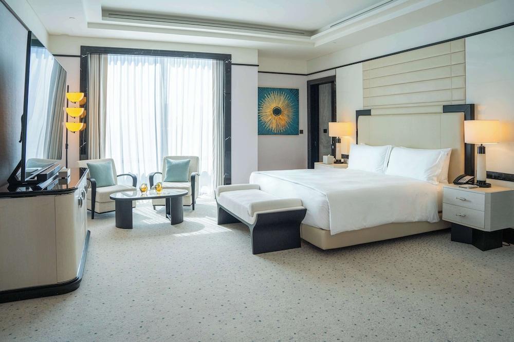Waldorf Astoria Doha West Bay by Hilton Room Type - ROYAL SUITE