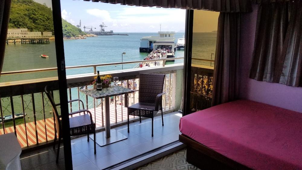 Man Lai Wah Resort Room Type - Standard double room, Front side, Ocean view (Min 2 persons stay)