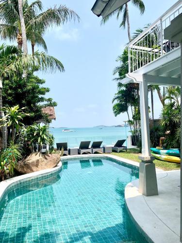 Beachfront Villa Charmant With Private Pool