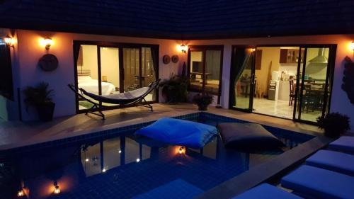 Spacious ocean view pool villa - Tap to explore photos