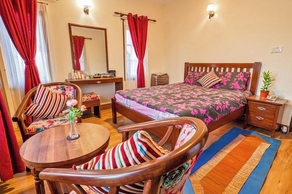 Panas UK BNB Room Type - Basic Double Room