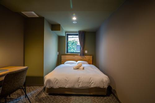 Wise Owl Hostels River Tokyo Room Type - Standard Double Room with Shared Bathroom