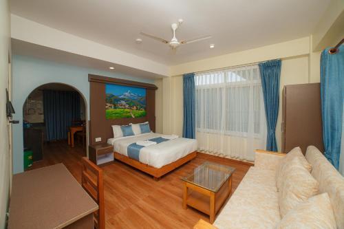 Lotus Apartment