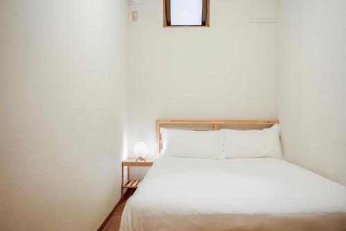 E JOY INN-West Shinjuku Branch Room Type - Double Room with Shared Shower and Toilet