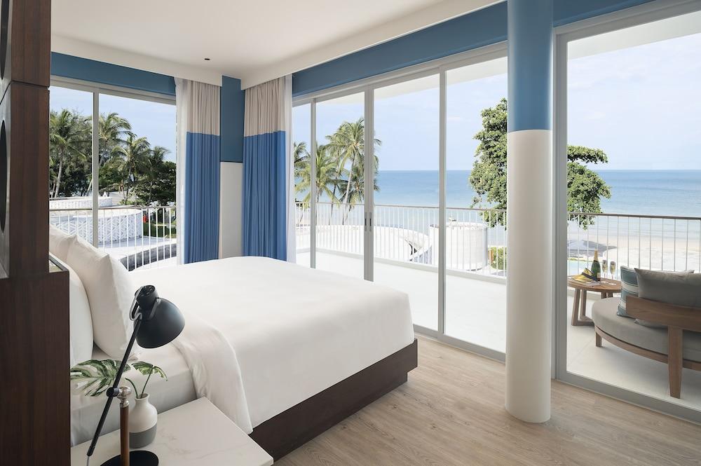 Avani Chaweng Samui Hotel & Beach Club Room Type - Groovy Sea View Suite