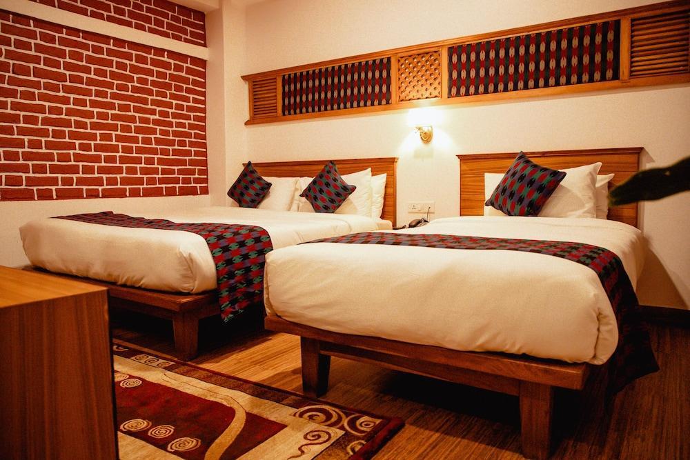 Himalayan Glory Inn Room Type - Deluxe Double Or Twin