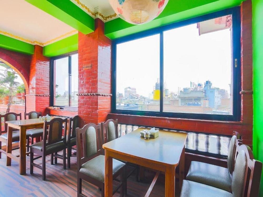 Hotel Mudkhu Durbar Room Type - Deluxe Single Room