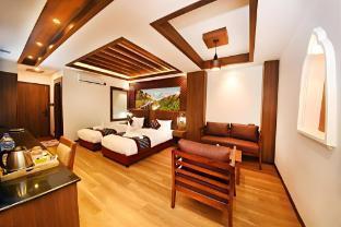 Everest Boutique Hotel - Your Heritage Home - Tap to explore photos