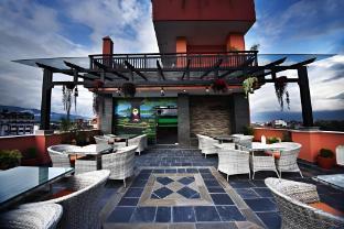 Everest Boutique Hotel - Your Heritage Home - Tap to explore photos