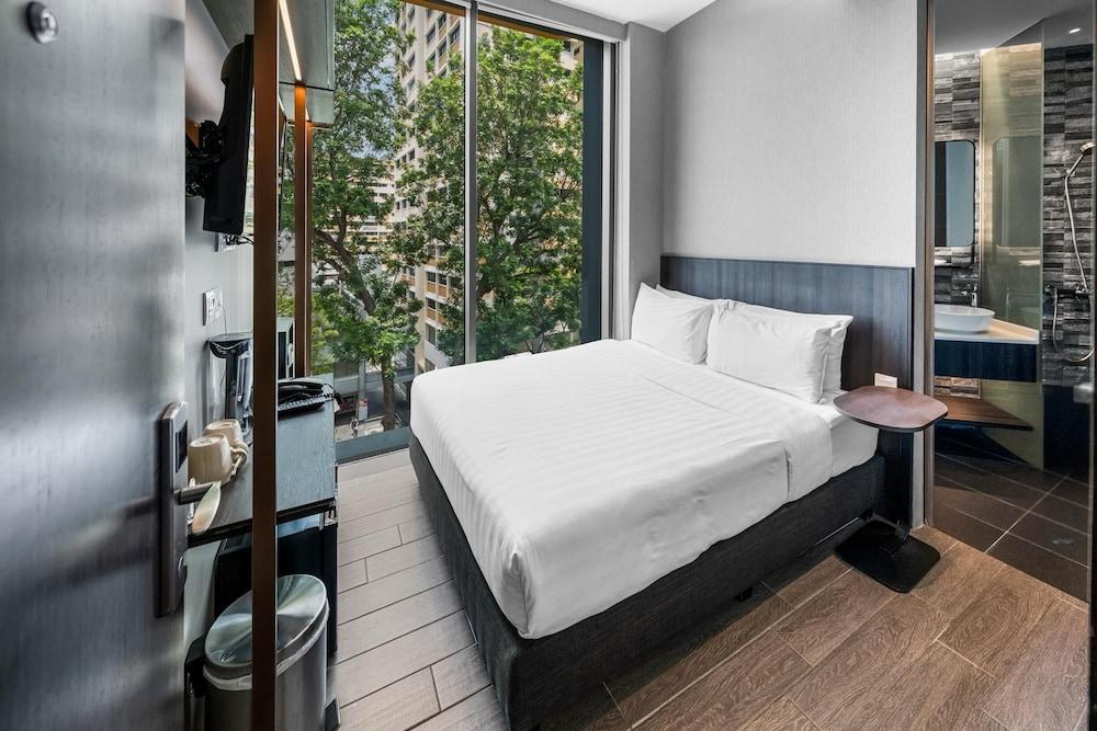 Beverly Hotels Elements Room Type - Deluxe Double Room
