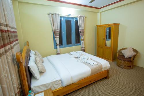 Paradise Boutique Hotel - Tap to explore photos