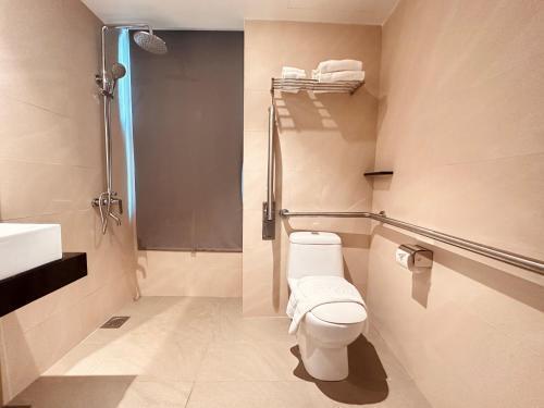 Park View Hotel Room Type - Deluxe Double or Twin Room