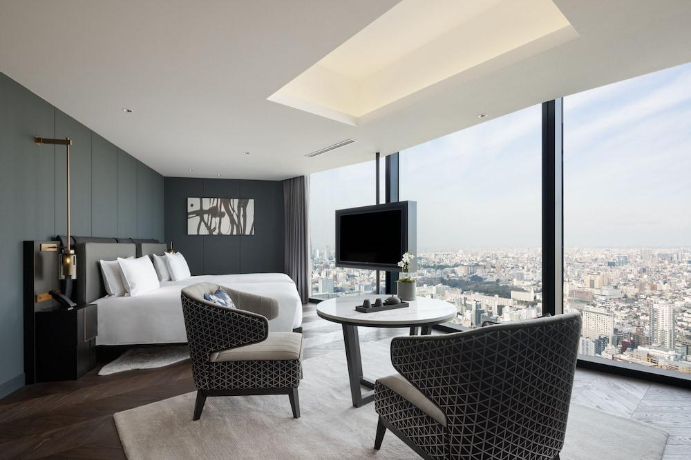 BELLUSTAR TOKYO, A Pan Pacific Hotel Room Type - Junior Corner Suite Twin