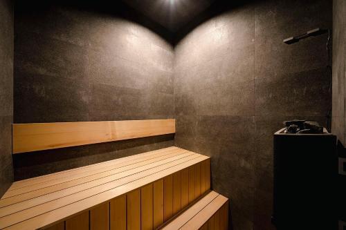 BOOK HOTEL 神保町 - Tap to explore photos