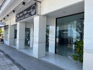 Seaside Palace Hotel