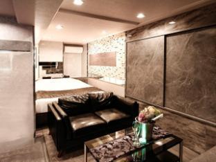 HOTEL PARK SIDE Room Type - Deluxe Double Room