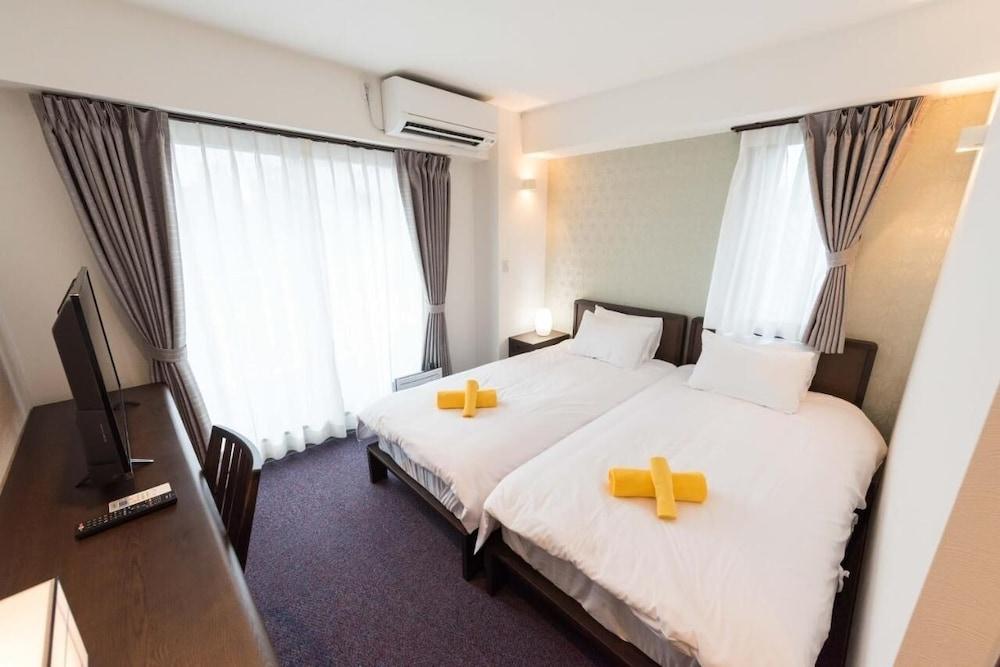 Serorin Light Hotel Tokyo Room Type - Basic Twin Room