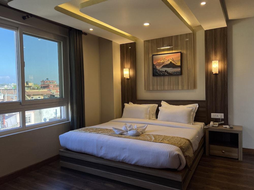 Hotel Kesu Home Room Type - Deluxe Double Room