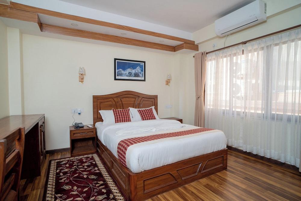 MADHUBAN HOTEL Room Type - Family Room, 2 Bedrooms