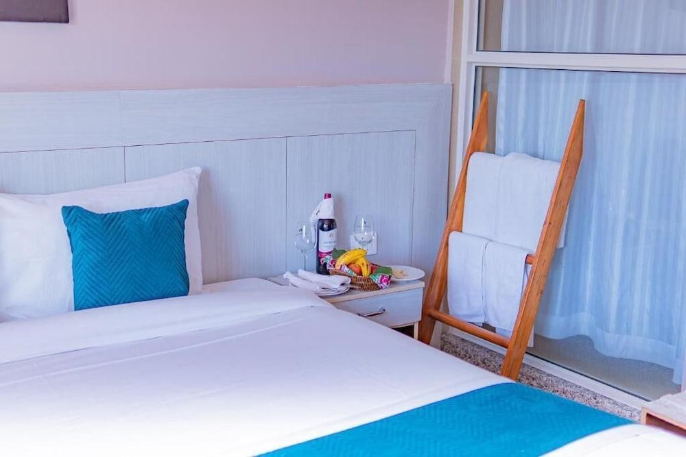 Majheri Resort and Spa Room Type - Deluxe Double or Twin Room